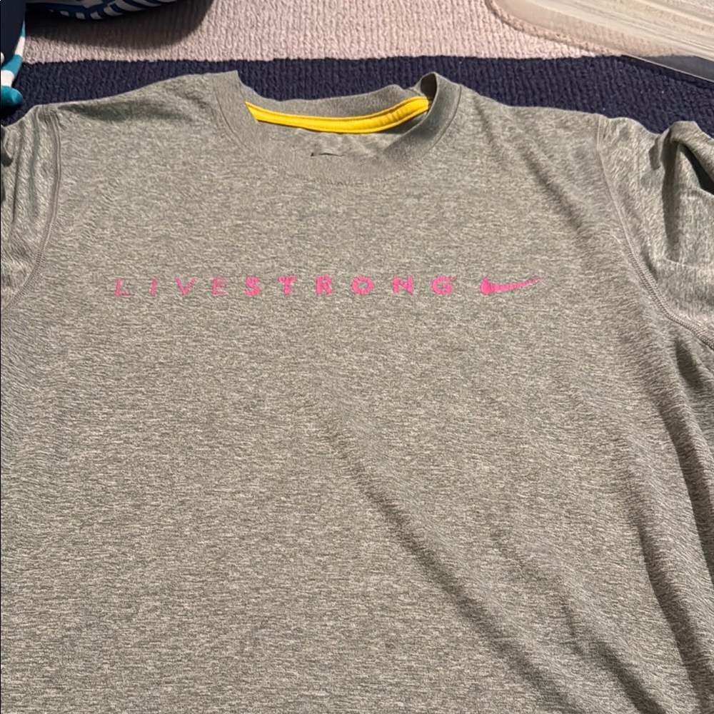 Nike Gray T-Shirt with Pink Logo